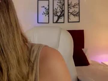 missisabella1 on Chaturbate