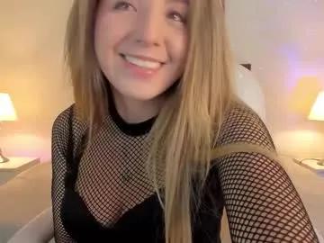 missisabella1 on Chaturbate