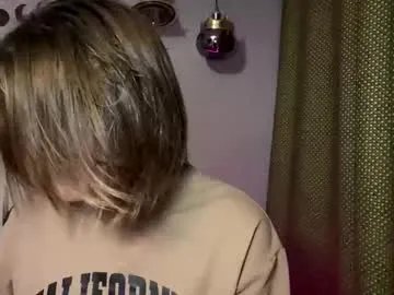 moiregathright — GOAL: Sexy play with shoulders [21 tokens remaining] My name is Eda! welcome to my room, MY PVT IS OPEN #18 #new #daddysgirl #squirt #lovense