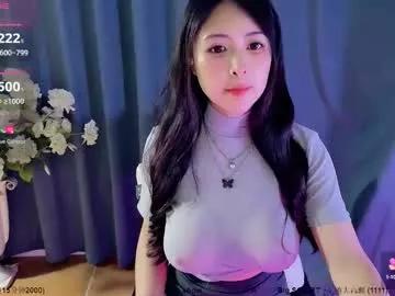 Freechat moli666 on Chaturbate