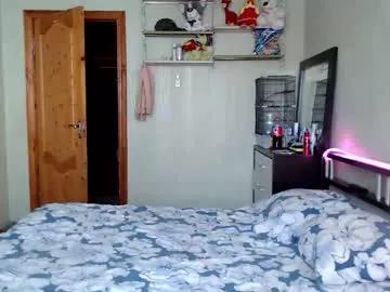 molli_and_tom on Chaturbate