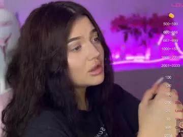 Freechat moonrenata on Chaturbate