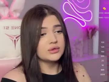 Freechat moonrenata on Chaturbate