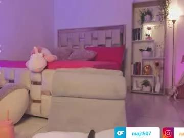 Freechat nathaly_star04 on Chaturbate