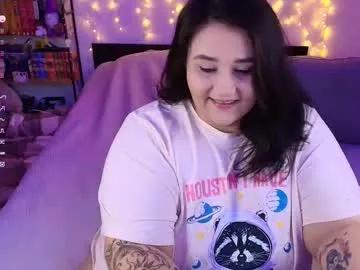 Chaturbate naughtykiss22 is Freechat naughtykiss22 — Make me edge, make me scream, make me yours today - Multi-Goal : make me wet #lovense #squirt #bbw #milf #bigass