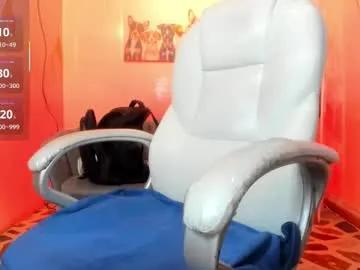 Freechat niickyjones on Chaturbate