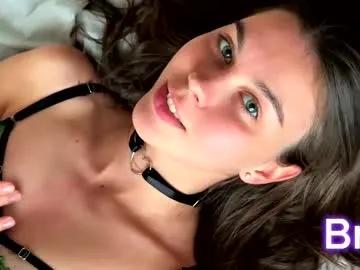 nika_lodge_official on Chaturbate