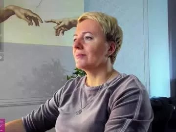 Freechat nika_smit on Chaturbate