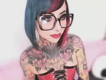 Away nikkiramone on Chaturbate
