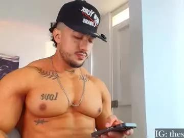 nikolaylisin — BIG MUSCLES, BIG LOADS !!!!Lovense Interactive Toy that vibrates with your Tips Playing with ROLL DICES  you could win jerk off x5 minutes! #daddy #master #uncut #muscle #alpha