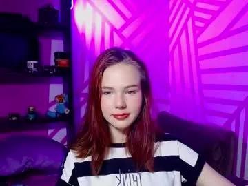 Away onessandra on Chaturbate