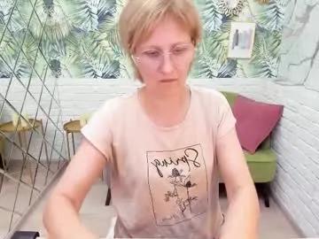 Chaturbate paris_cherry is Group paris_cherry — Hi! Private is open. - Goal is : hand bra #milf #lovense #c2c #roleplay #cumshow