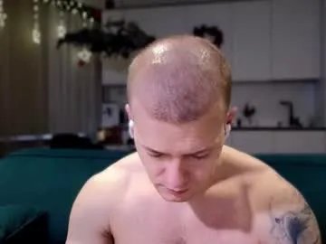 pashka_x — CUM  #feet #dom #muscle #findom #cut [1999 tokens remaining]