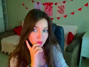 Freechat purple_averge on Chaturbate