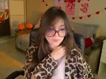 Freechat purple_averge on Chaturbate