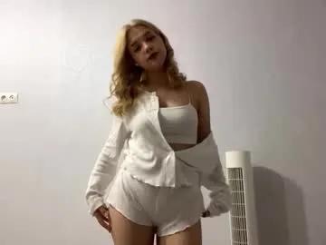 Freechat randareidling on Chaturbate