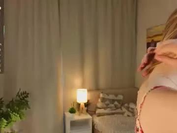 Freechat rashidagiczewski on Chaturbate