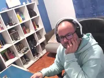 Freechat ravingr3d3 on Chaturbate