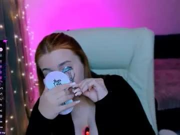 red__dizzy on Chaturbate