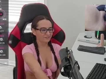 Freechat red_hot_rachael on Chaturbate