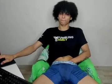 rolling_05 on Chaturbate