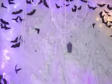 Freechat roselinedior on Chaturbate