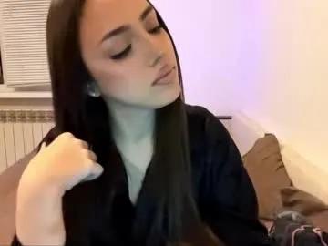 rosenavillifana on Chaturbate