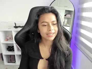 Freechat roseparis on Chaturbate
