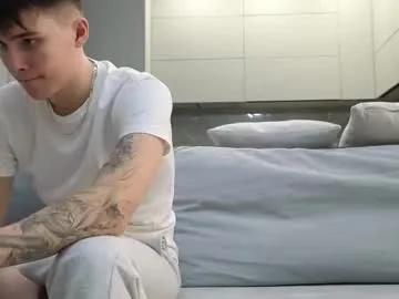 salfetki — GOAL: Take off Robby's pants [133 tokens remaining] Welcome to my room! #18 #new #bigcock