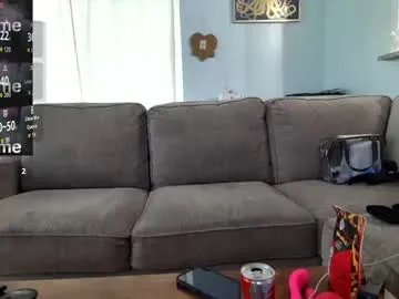 Freechat saltycaptain69_hatgirl69 on Chaturbate