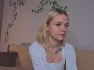 savannahshor — GOAL: ^^want to see how long my tongue is?^^  Hello everyone, im Maya, im  #18 yo, also im a little #shy, and #new here, i like to  #tease. and want to be #cute [16 tokens remaining]