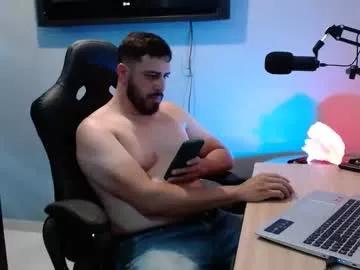 Freechat secrets_of_the_barber on Chaturbate