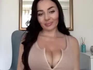 Freechat sensuallstella on Chaturbate