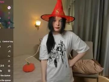 Freechat shantaytineo on Chaturbate