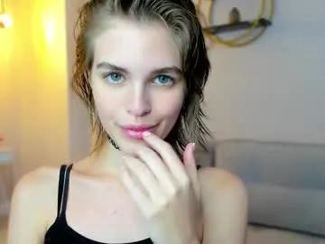 Freechat shelleyharn on Chaturbate