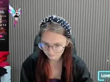 shy_elina01 on Chaturbate