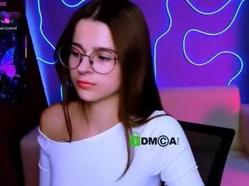 silvia_queen1 — GOAL: play thong [302 tokens remaining] heey  let's have fun! check tip menu to make my show hotter!  #18 #cute #lovense #shy  #pvt