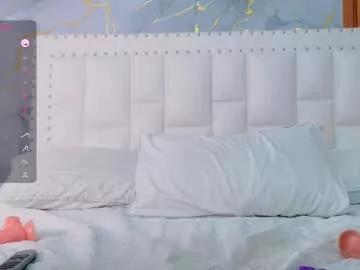 Private slutlittlecamila on Chaturbate