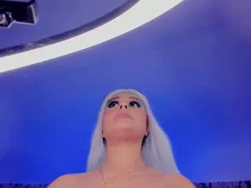 Freechat soffiqueen on Chaturbate