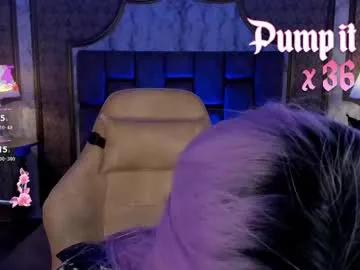 Freechat soffiqueen on Chaturbate