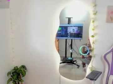 Freechat sofia_gold_ on Chaturbate