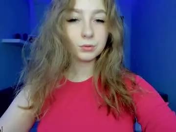 Freechat soft_as_a_flower on Chaturbate
