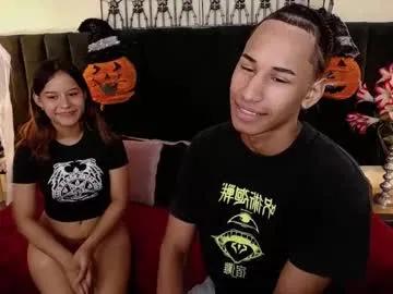 Freechat soft_attraction on Chaturbate