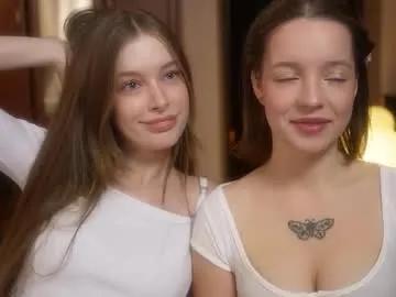 Group sophiephoria on Chaturbate