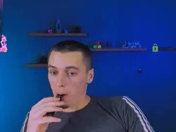 soren_blaze — GOAL: show abs [75 tokens remaining] Welcome to my room! #boy #brunette #teen #18 #new