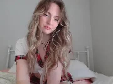 Freechat sp8cebunni99 on Chaturbate