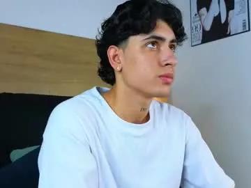 Freechat stivenbenet1 on Chaturbate