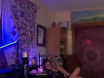 straightishd on Chaturbate