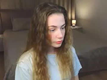 sundayferrigno on Chaturbate