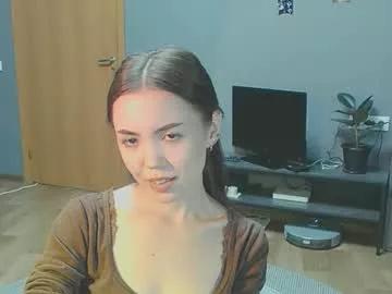 Freechat sweetieee_kira on Chaturbate